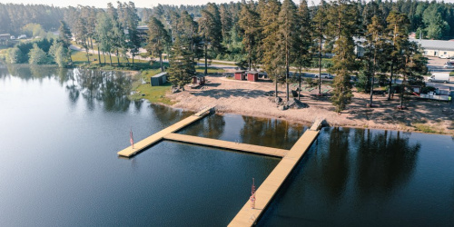 Huutjärven laituri / Pyhtään kunta Carl Svanfält