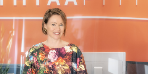 Pyhtään kunnanjohtaja Terhi Lindholm / Pyhtään kunta Carl Svanfält